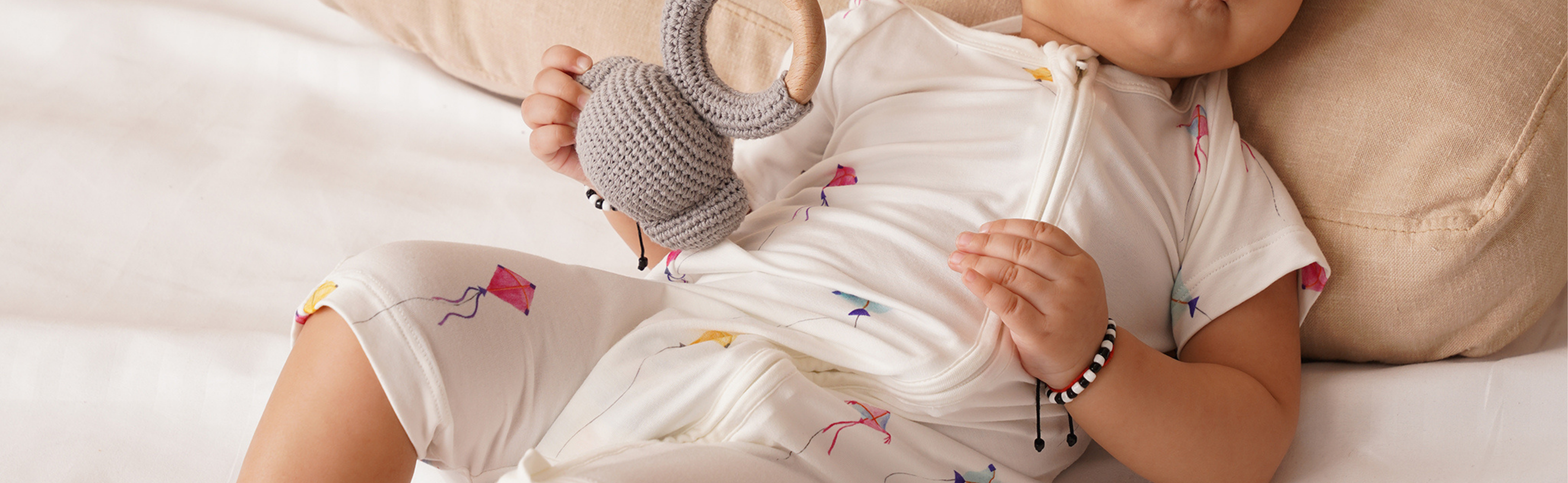Bamboo Baby Clothes India: Why Bamboo Beats Cotton in the Indian Summer?