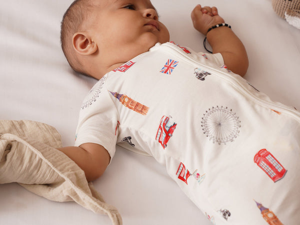 7 best fabrics for baby sleep, and what to avoid